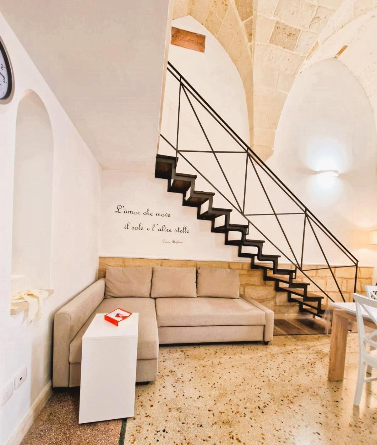 Casa Dante Deliziosa Casa A Due Passi Dal Centro Villa Lecce Eksteriør bilde