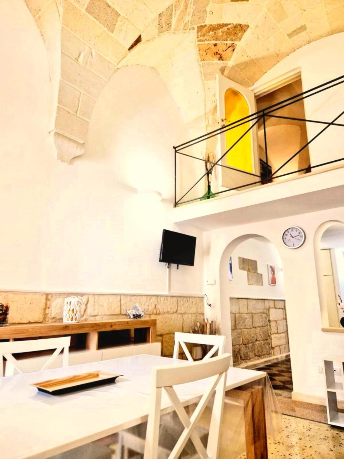 Casa Dante Deliziosa Casa A Due Passi Dal Centro Villa Lecce Eksteriør bilde